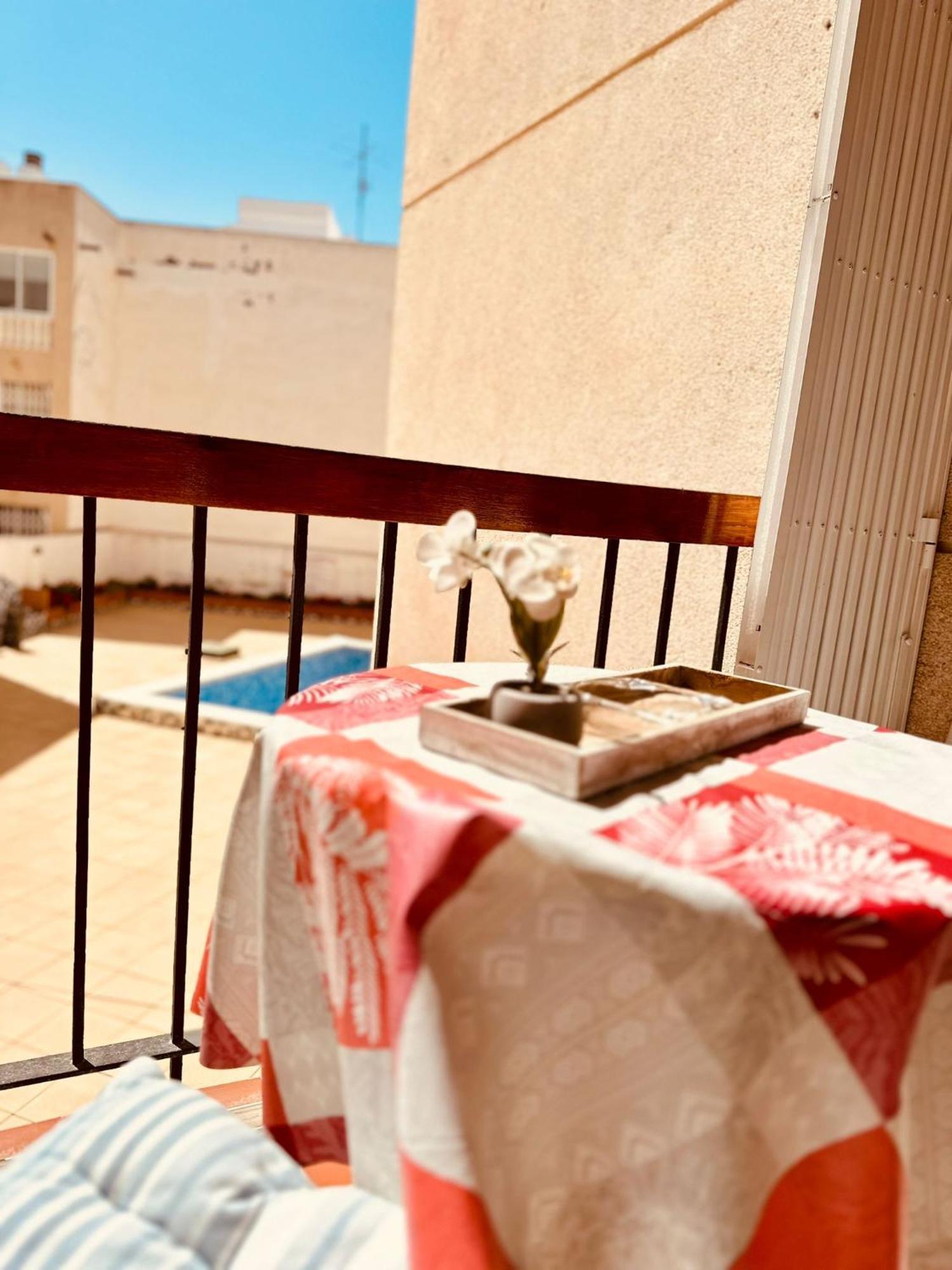 Studio Apartment Santana Habaneras - 18 At Beach With Garage, Pool And Lift Torrevieja Exterior foto